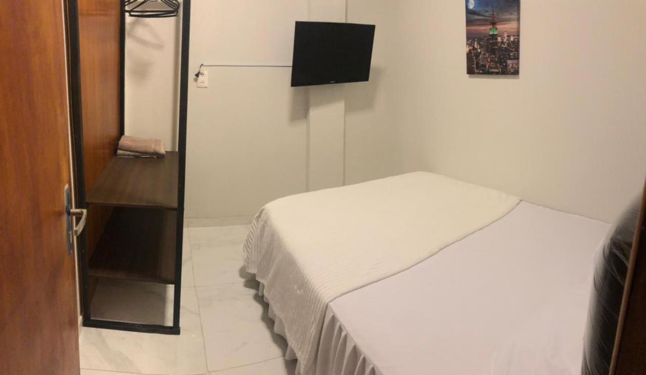 Los Monges Aparthotel Σιουδάδ Ντελ Έστε Δωμάτιο φωτογραφία